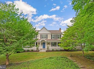 7201 Barcellona Dr, Gaithersburg, MD 20879