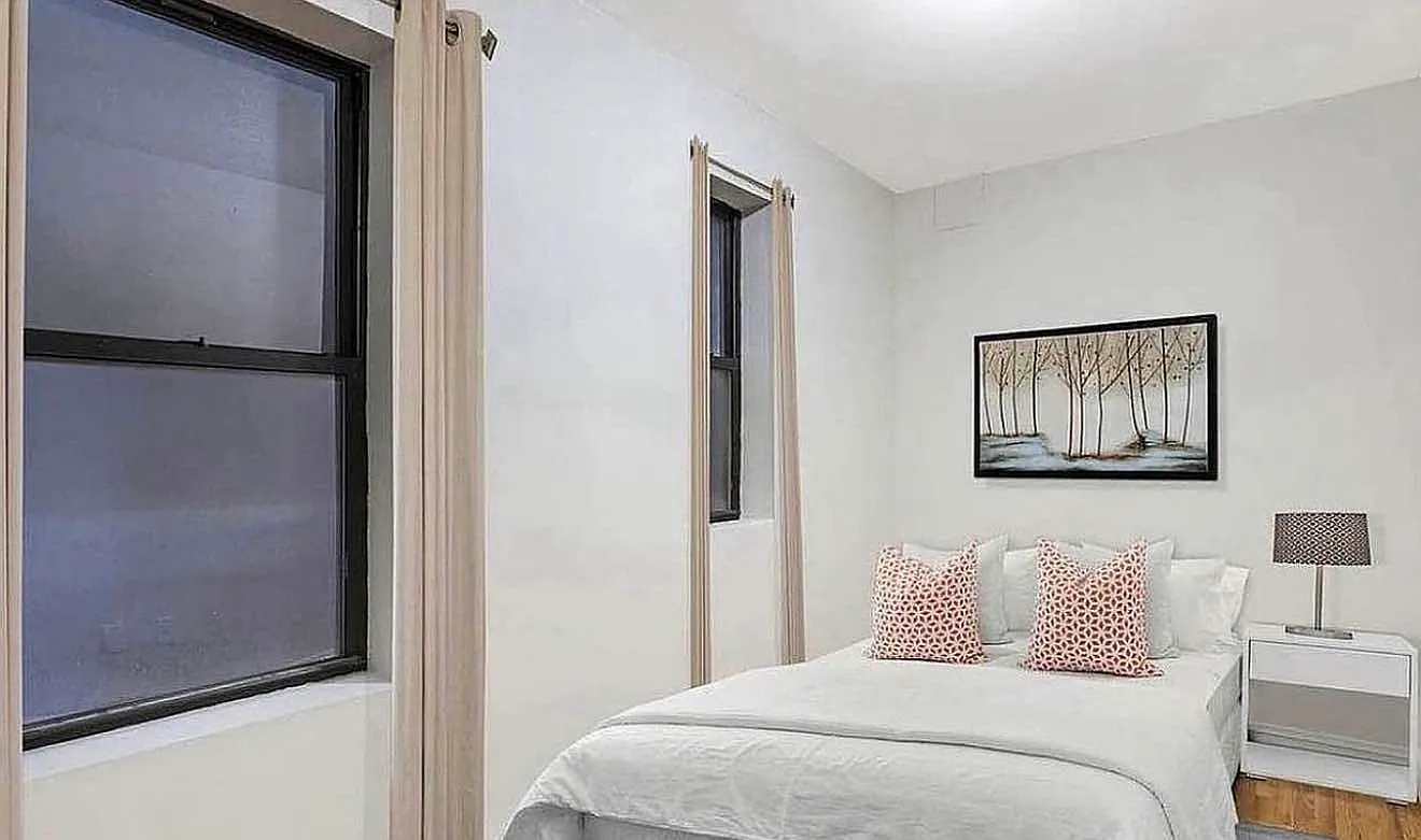 437 West 54th Street — Photo 4