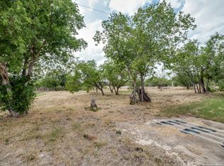 13839 E Somerset Rd SW #100, Von Ormy, TX 78073
