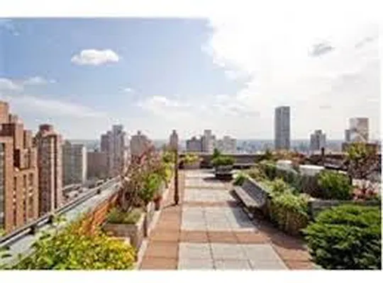 Rented by Compass | media 3