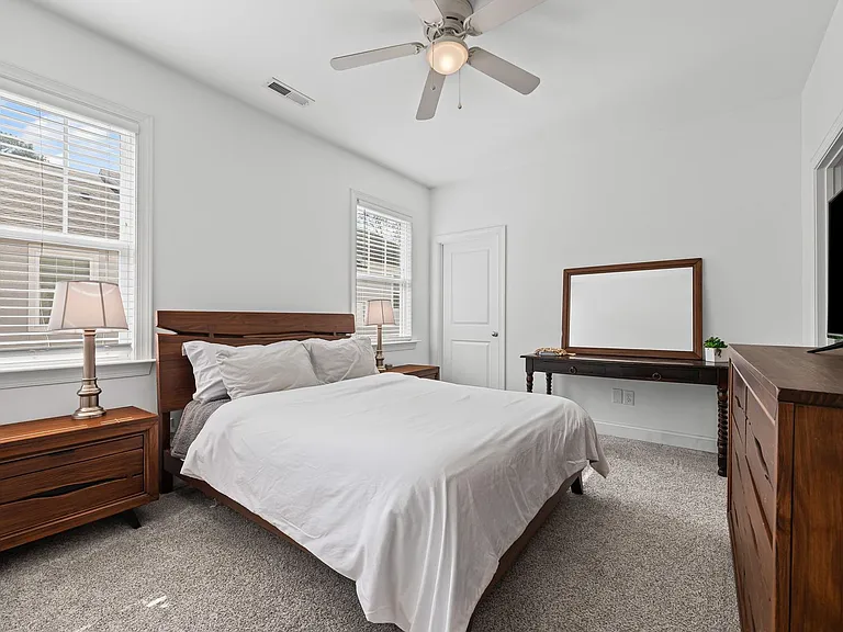 263 Keener Blvd — Photo 23
