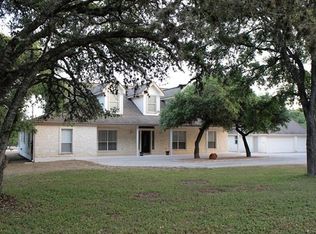 711 Lovejoy Ln, San Marcos, TX 78666