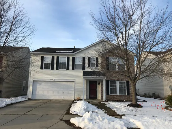 6888 Woodland Heights Dr, Avon, IN 46123
