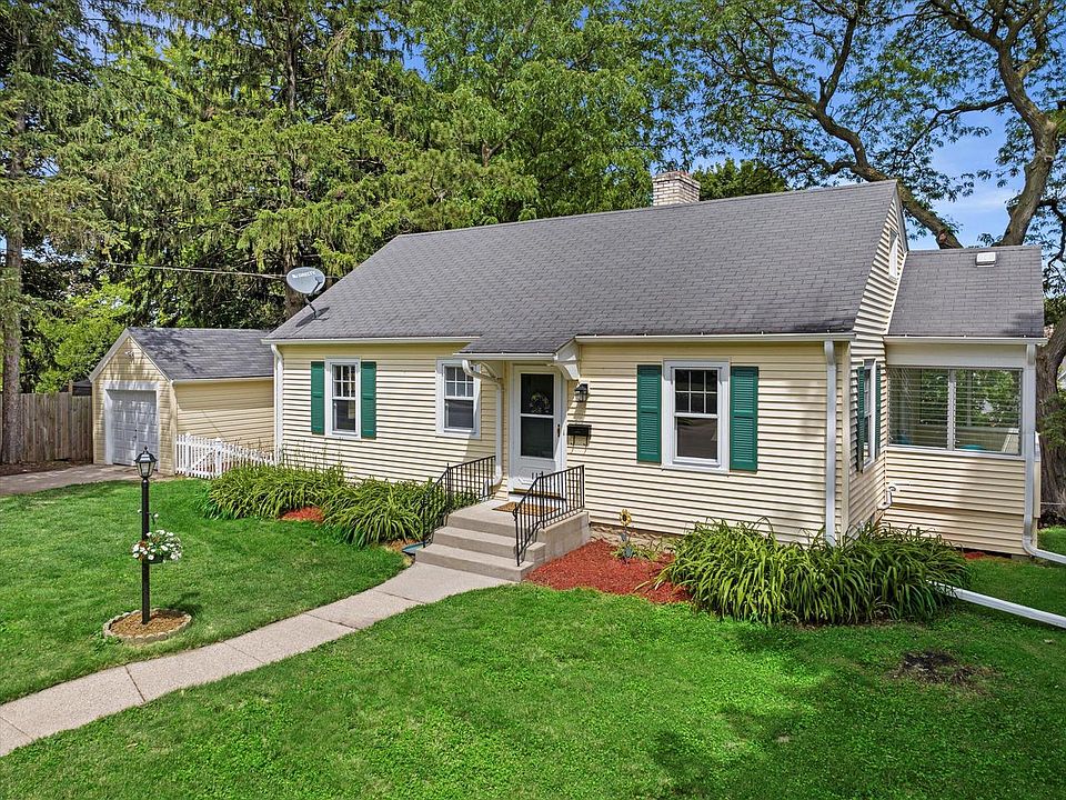 1st image of 117 Tenny AVENUE