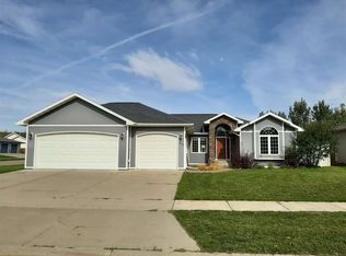 2920 W Central Ave, Minot, ND 58701