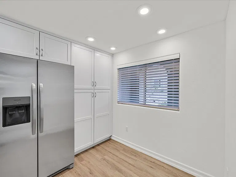 825 Canterra St #1059 — Photo 6