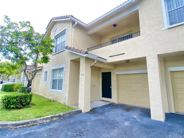 1902 Belmont Ln #1902, Pompano Beach, FL 33068