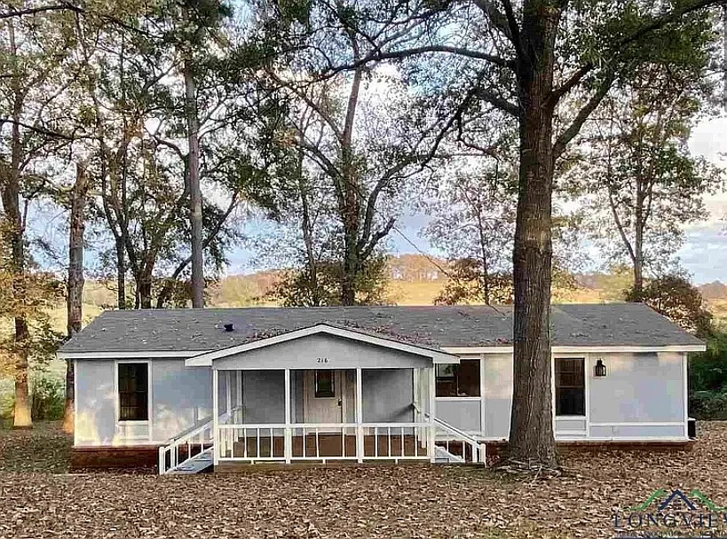 216 Crestview