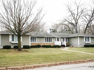 1703 10th St SW, Mason City, IA 50401