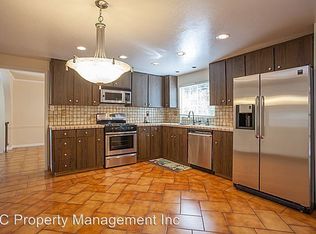 3 Pinewood Ct, San Mateo, CA 94403