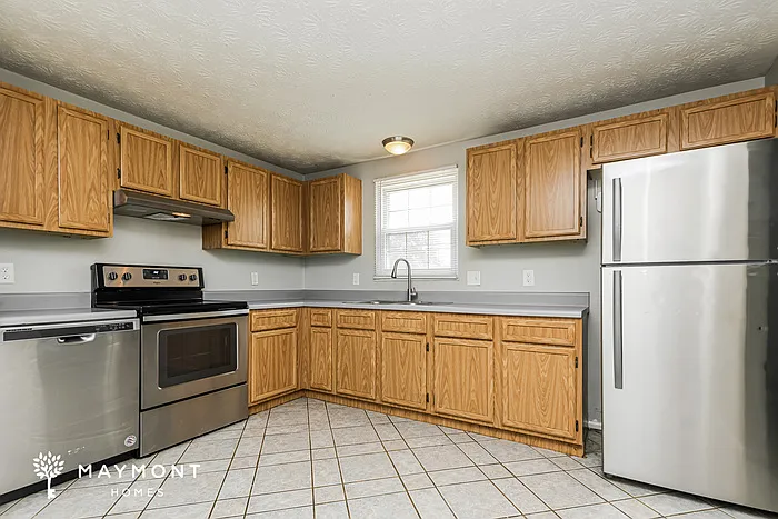 6477 Burkwood Dr — Photo 9