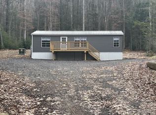 108 W Bud Rd, Milroy, PA 17063