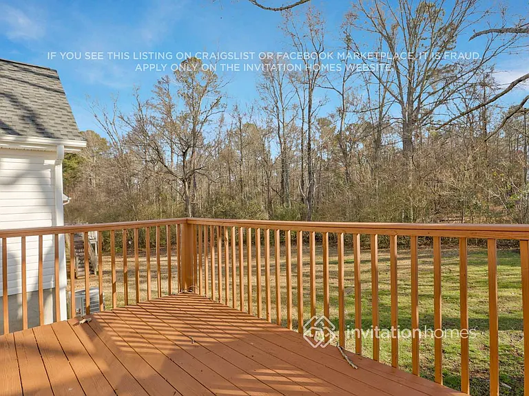 300 Jasmine Dr — Photo 22