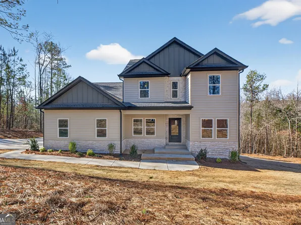 30 Concord Cir, Senoia, GA 30276