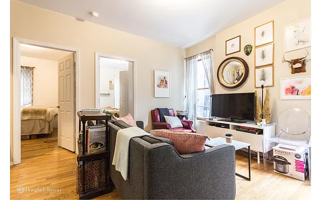 Rented by Douglas Elliman | media 13