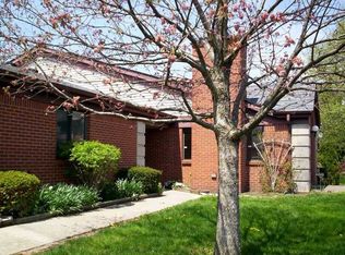 9295 Golden Oaks E, Indianapolis, IN