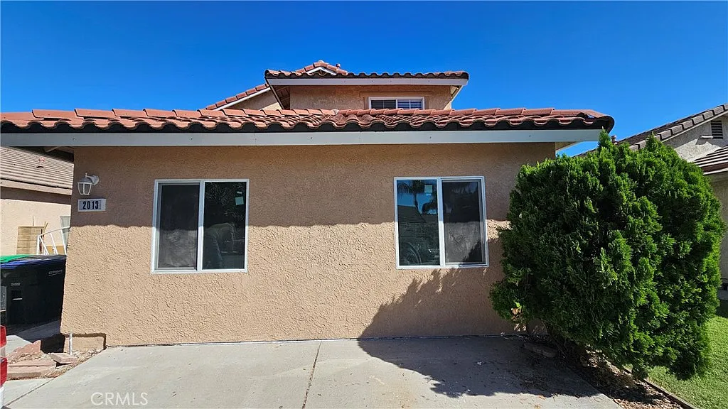 2 bed, 1.0 bath, 488 sqft, $2,250 — Photo 1