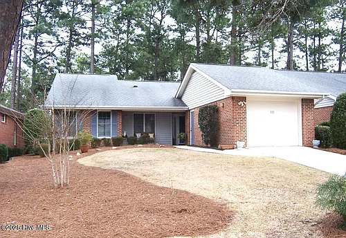 335 Pinehurst Trace Dr Photo 1