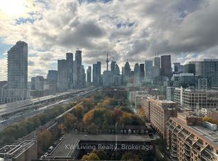 35 Parliament St #1606, Toronto, ON M5A 4R2