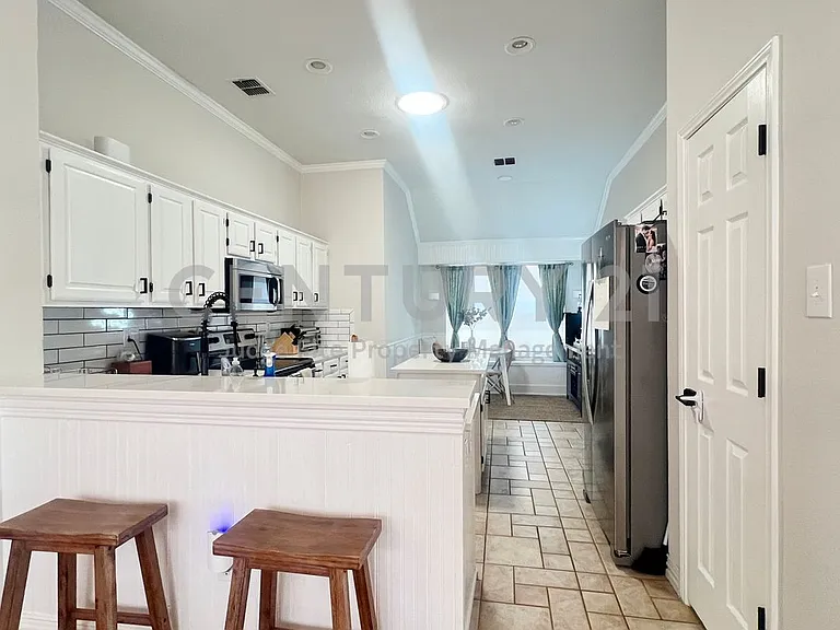 10613 Tallahassee Dr — Photo 5
