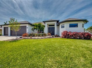 1156 SW 39th Ter, Cape Coral, FL 33914