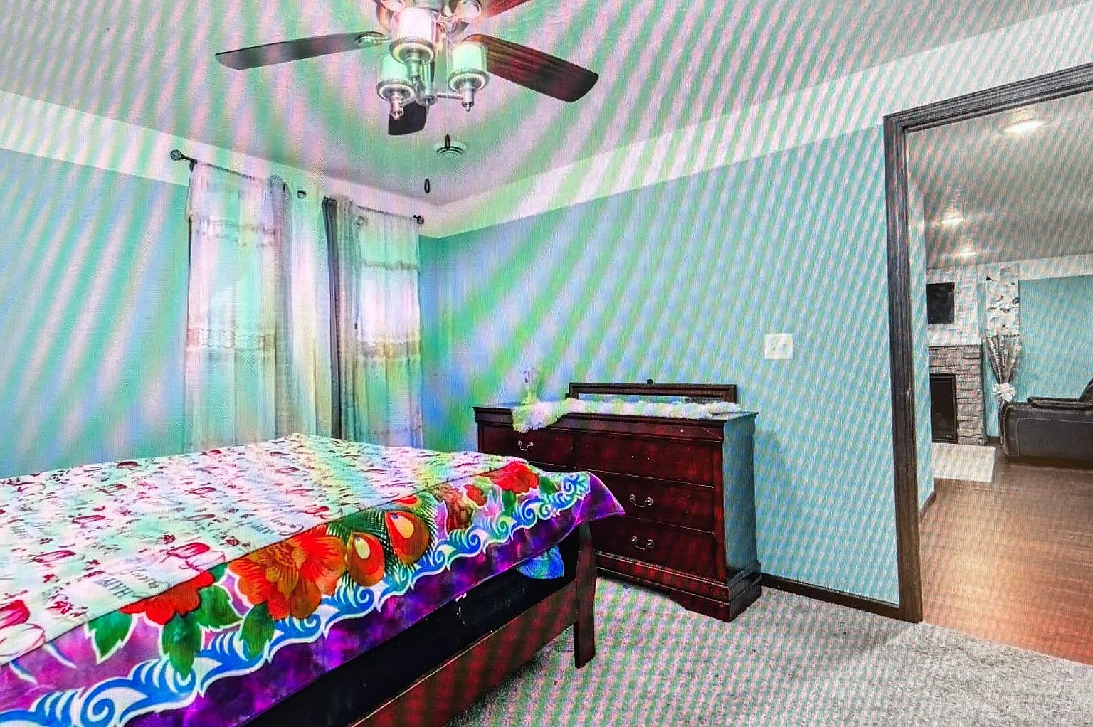 Beautiful 4 Bedroom Home for Rent — Photo 4