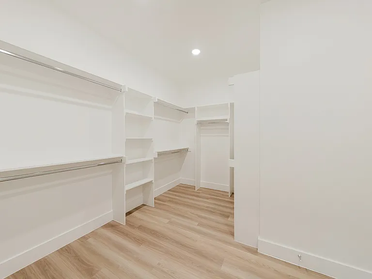 11661 Liberty Commons Ct — Photo 20