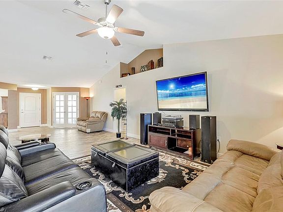 4th image of 1716 NW 10th Pl