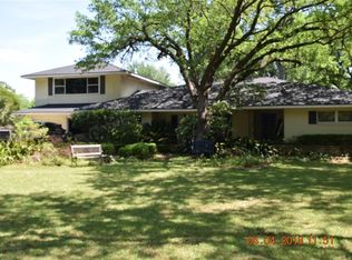 9111 Bonhomme Rd, Houston, TX 77074