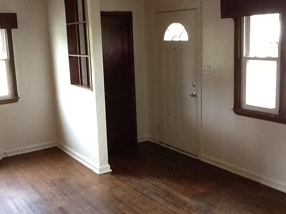 5th image of 611 Glover St