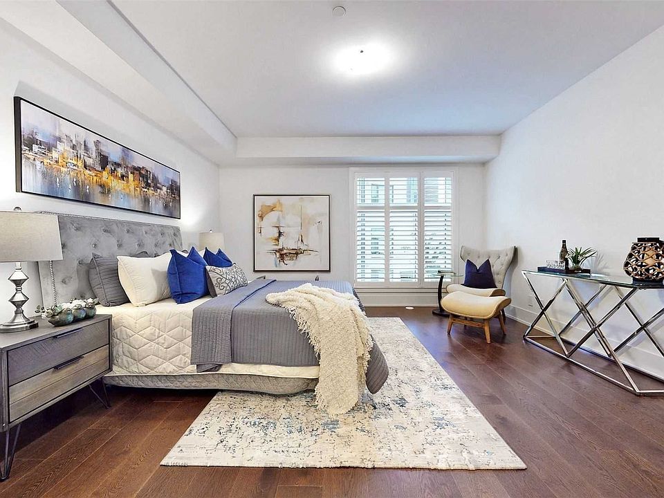 2nd image of 270 Davenport Rd #12