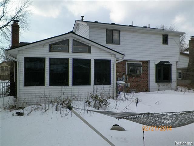 2nd image of 6122 Courtland Dr