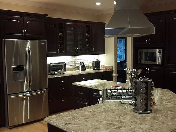3rd image of 146 Sunland Dr