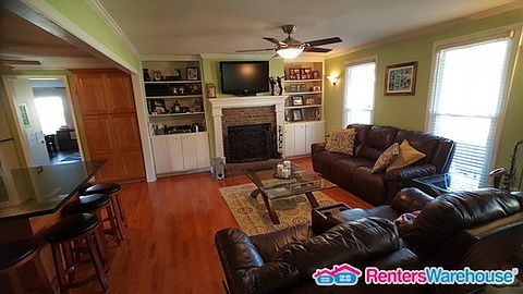 5th image of 504 Meadow Creek Ln