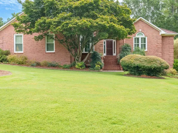 305 Reddoch Rd, Florence, AL 35633