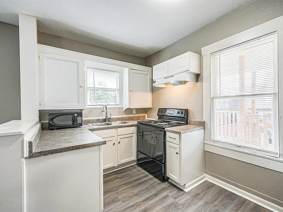 216 Redan St #5