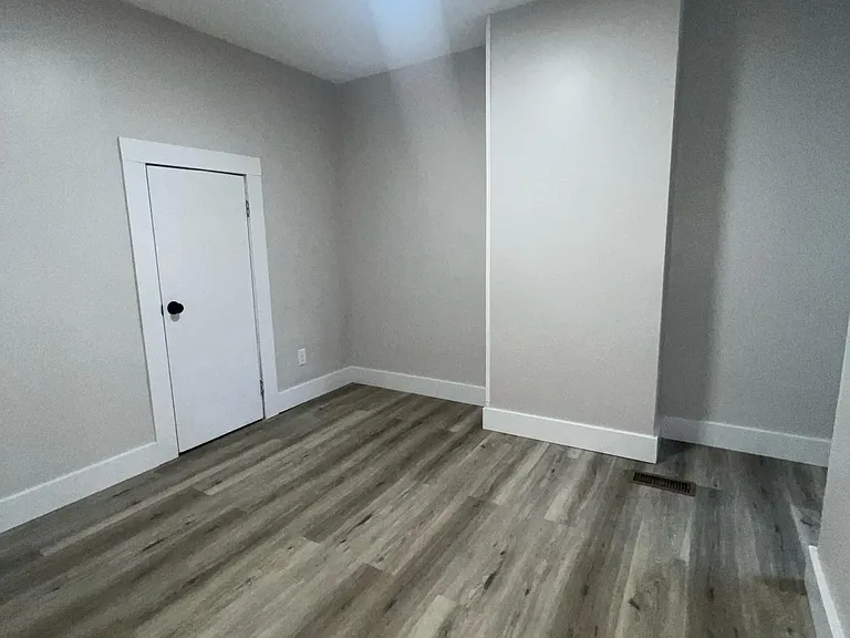134 Old Rose St #1 — Photo 6