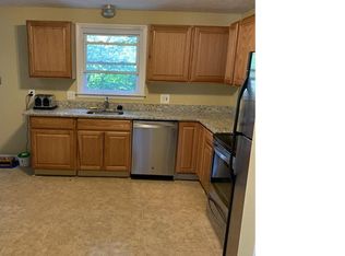 141 Walnut St #B, Framingham, MA 01702