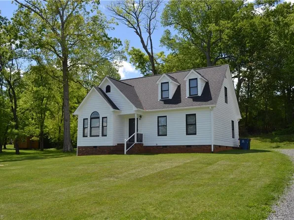 315 S 2nd Ave, Mayodan, NC 27027
