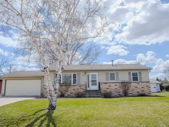 407 W 9th St, Morris, MN 56267