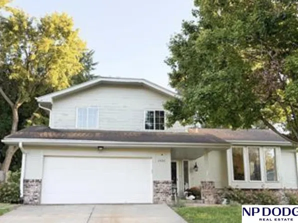 4929 Red Rock Ave, Omaha, NE 68157
