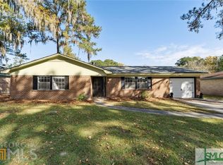 6 Greenbriar Dr, Savannah, GA 31419