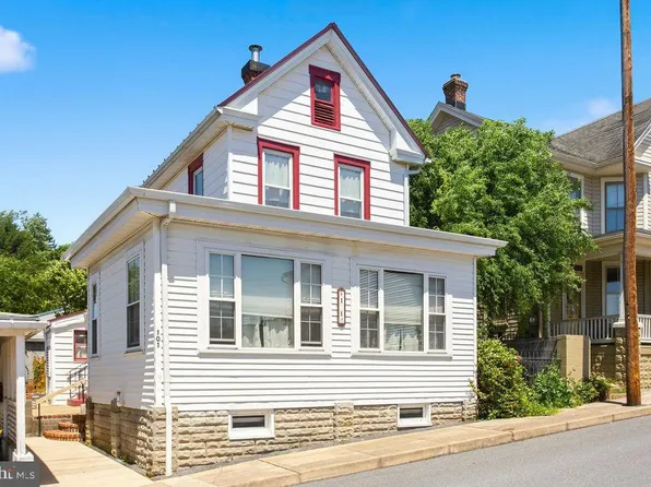 101 Middle St, Waynesboro, PA 17268