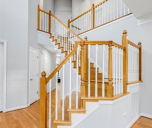 4th image of 10937 Brunson Way