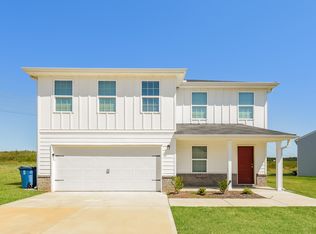 46 Oxford Ln, Kingston, GA 30145
