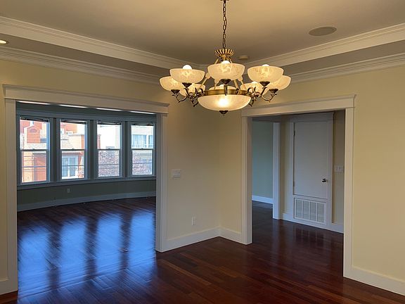 5th image of 418 35th Ave