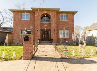 12826 Clinton St, Blue Island, IL 60406