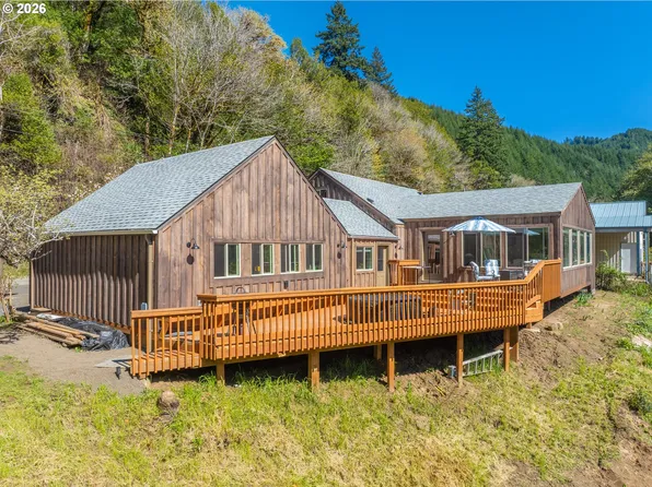 856 Scottsburg West Rd, Scottsburg, OR 97473