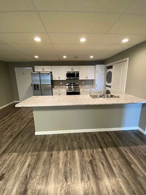 1st image of 100 35th St #K