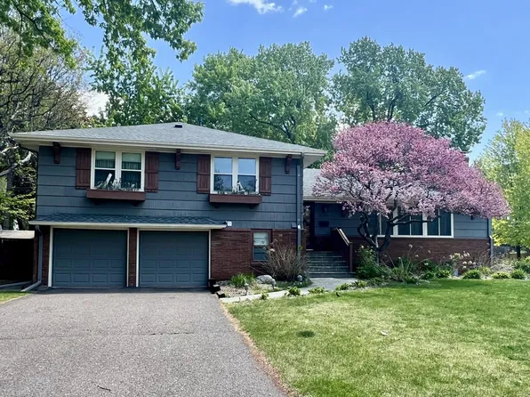 6717 Southdale Rd, Edina, MN 55435